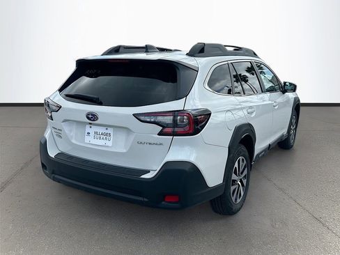Certified 2025 Subaru Outback Premium w/ Popular Package #1A AWD/4WD image 7