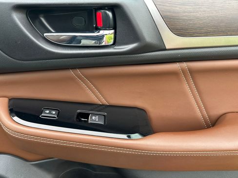 Used 2019 Subaru Outback 3.6R Touring w/ Popular Package #3A image 22