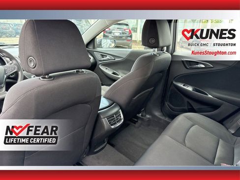 Used 2023 Chevrolet Malibu LT FWD image 35