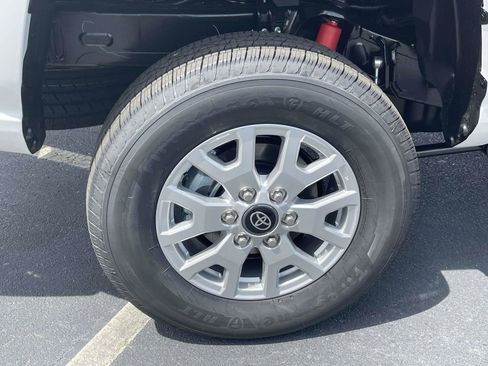 New 2026 Toyota Tacoma SR5 AWD/4WD image 10