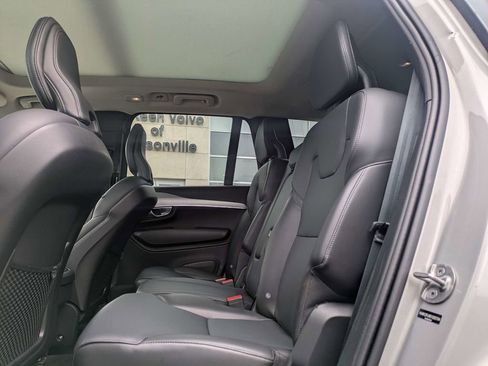 Certified 2025 Volvo XC90 B5 Core AWD/4WD image 16