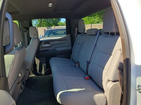 Used 2026 Chevrolet Silverado 1500 RST AWD/4WD image 16