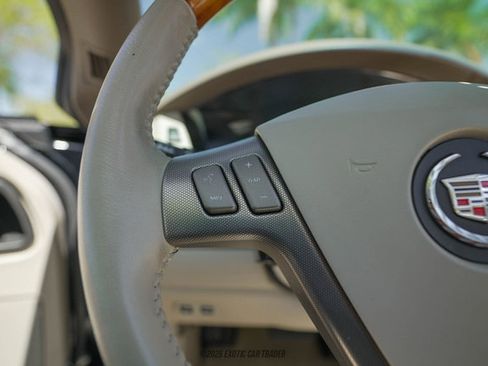 Used 2004 Cadillac XLR RWD image 37