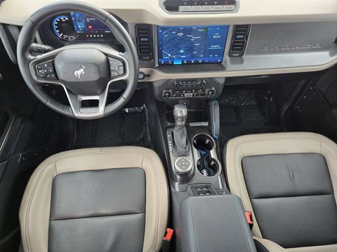 Used 2024 Ford Bronco Wildtrak AWD/4WD image 26