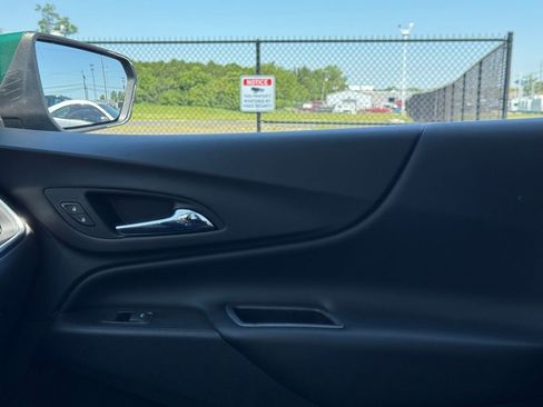 Used 2019 Chevrolet Equinox LT FWD image 35