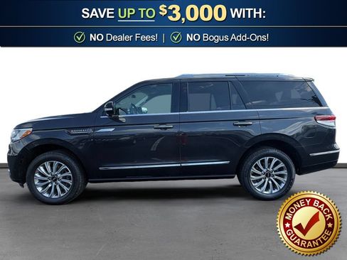 Used 2024 Lincoln Navigator Premiere AWD/4WD image 2