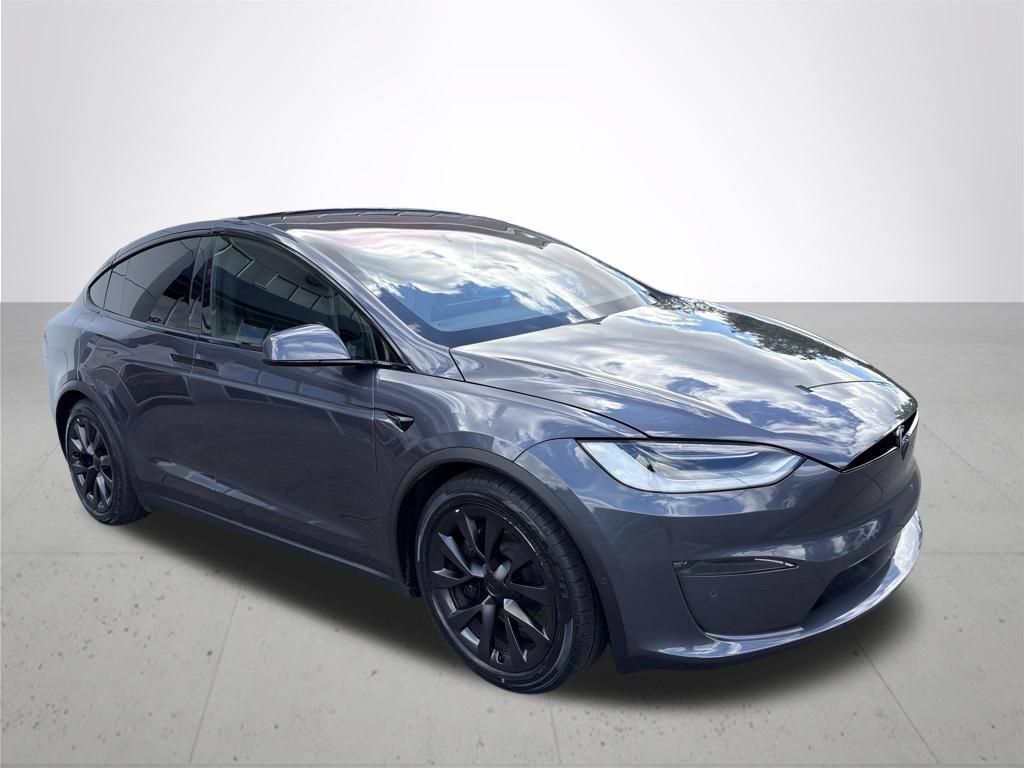 Used 2022 Tesla Model X Plaid AWD/4WD image 4