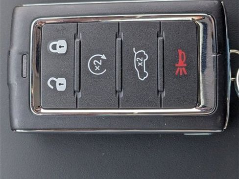 New 2025 Jeep Grand Cherokee Overland w/ Trailer Tow Package image 30