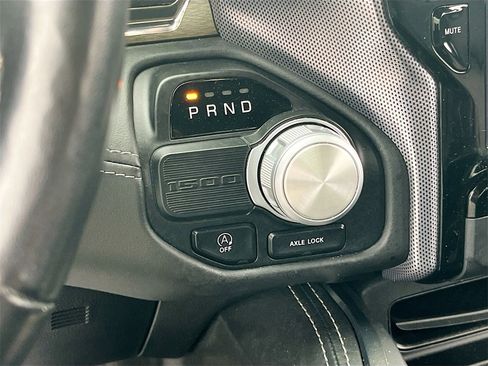 Certified 2020 RAM 1500 Limited image 17