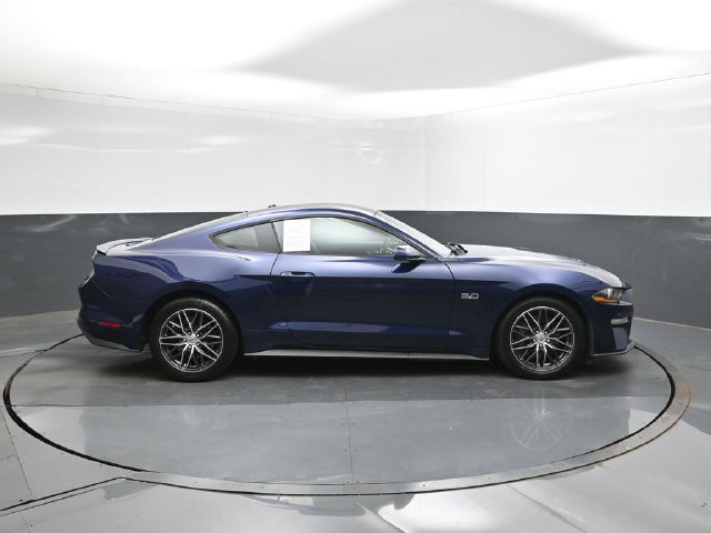Used 2019 Ford Mustang GT RWD image 15