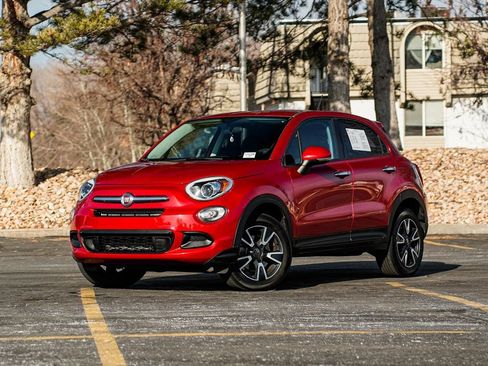Used 2017 FIAT 500X Pop w/ Pop Popular Equipment Package image 1