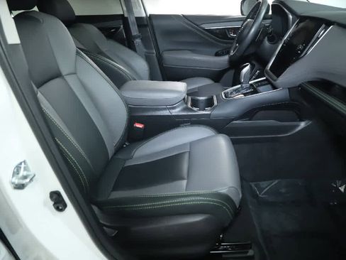 Certified 2023 Subaru Outback Onyx Edition AWD/4WD image 33