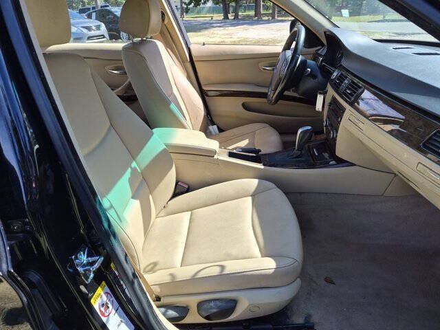 Used 2009 BMW 328i Sedan RWD image 33