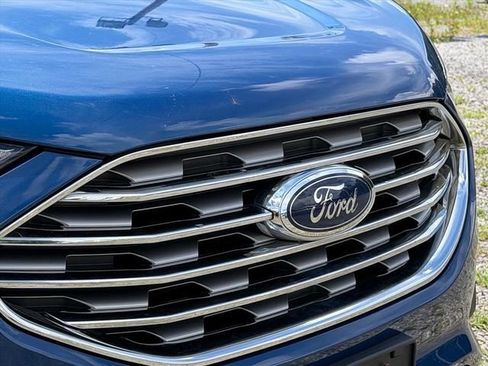 Used 2020 Ford Edge SE AWD/4WD image 25