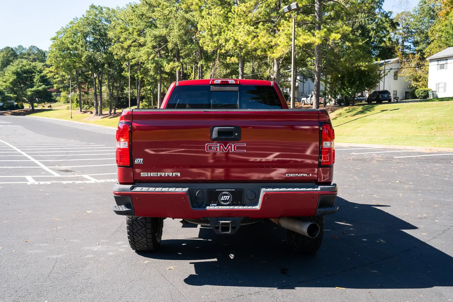 Used 2018 GMC Sierra 2500 Denali w/ Duramax Plus Package AWD/4WD image 7
