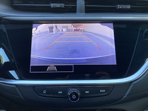 Used 2022 Buick Encore GX Select FWD image 26