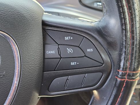 Used 2021 Dodge Challenger SXT RWD image 19