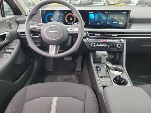 New 2026 Hyundai Sonata SE FWD image 10