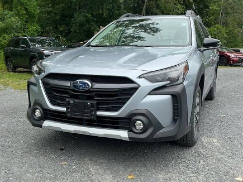 Certified 2024 Subaru Outback Limited AWD/4WD image 1