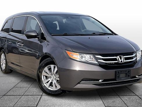 Used 2017 Honda Odyssey EX-L image 2