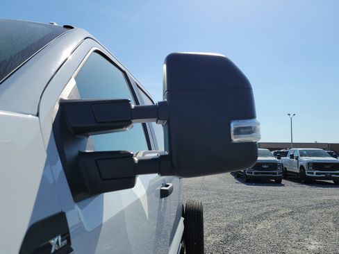 New 2026 Ford F350 XL AWD/4WD image 5