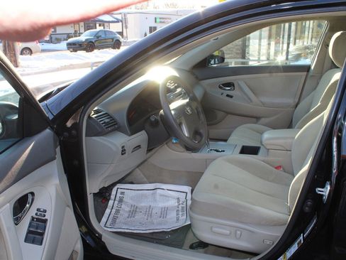 Used 2008 Toyota Camry LE image 8