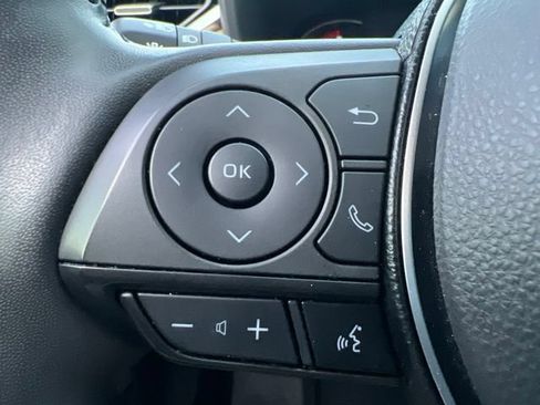 Used 2019 Toyota RAV4 Limited w/ Advanced Technology Package AWD/4WD image 22