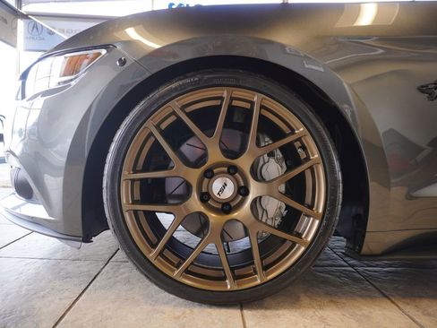 Used 2015 Ford Mustang GT image 8