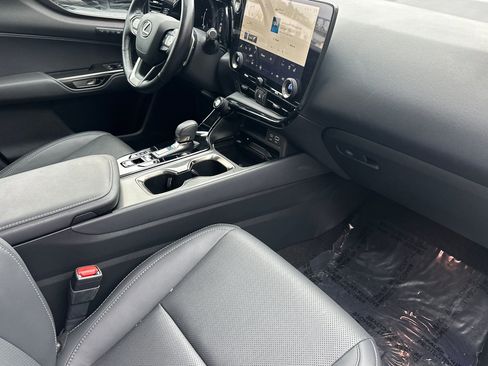 Certified 2025 Lexus NX 350h AWD w/ Premium Package image 32