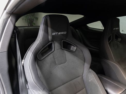 Used 2018 Ford Mustang Shelby GT350 w/ Electronics Package RWD image 21
