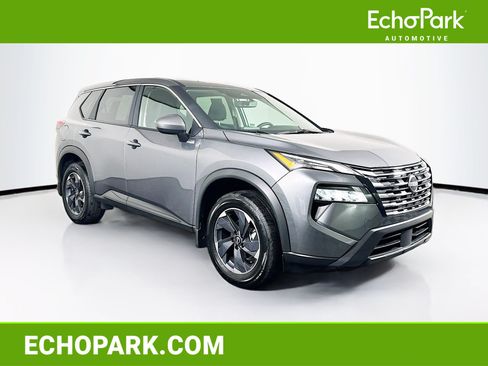 Used 2026 Nissan Rogue SV FWD image 1