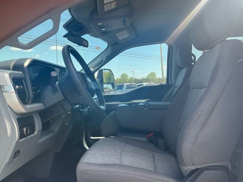 New 2026 Ford F250 XL image 16