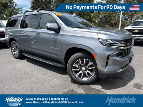 Used 2022 Chevrolet Suburban LT w/ LT Signature Package AWD/4WD image 1