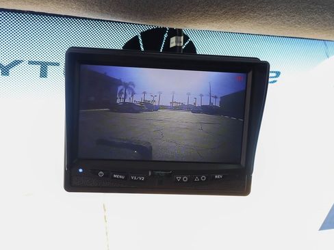 Used 2012 Ford F550 2WD Regular Cab Super Duty w/ PWR Equipment Group image 28