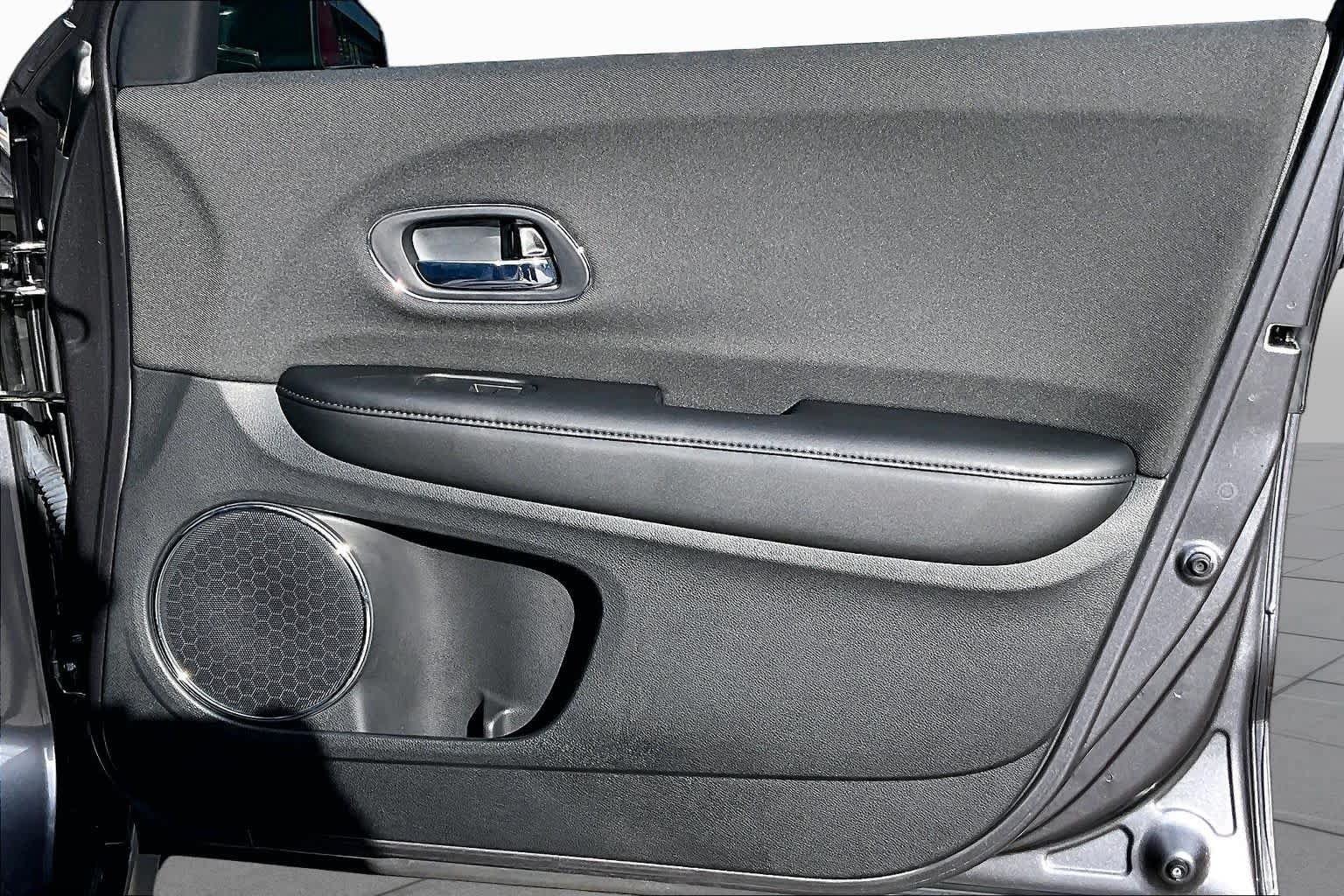 Used 2022 Honda HR-V EX image 22