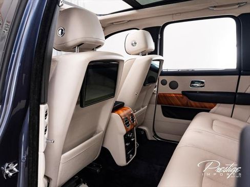 Used 2019 Rolls-Royce Cullinan AWD/4WD image 23