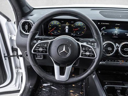 Certified 2021 Mercedes-Benz GLB 250 4MATIC image 13