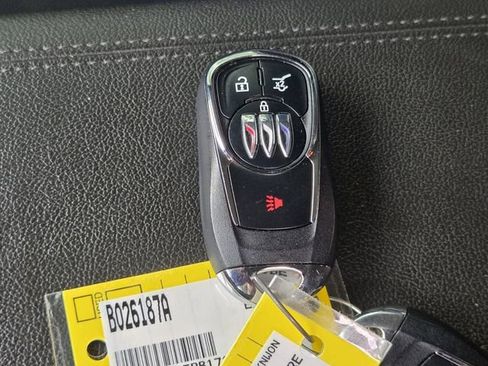 Used 2024 Buick Encore GX Sport Touring FWD image 23
