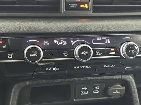 Certified 2024 Honda Pilot EX-L image 25