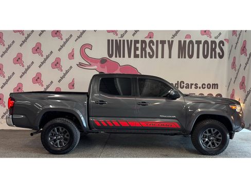 Used 2023 Toyota Tacoma SR5 RWD image 9