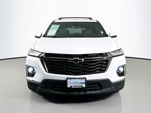 Used 2023 Chevrolet Traverse RS w/ LPO, Floor Liner Package AWD/4WD image 2