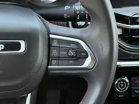 Used 2024 Jeep Compass Trailhawk AWD/4WD image 16