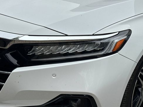 Used 2022 Honda Accord Touring image 10