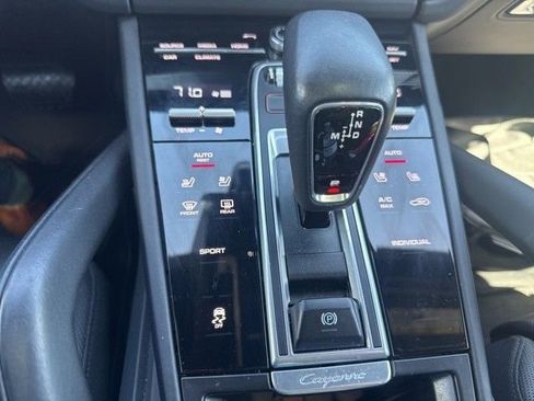 Used 2022 Porsche Cayenne image 14