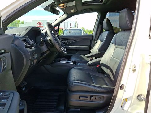 Used 2019 Honda Passport Touring image 15