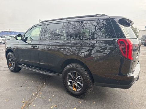 New 2025 Ford Expedition Tremor image 3