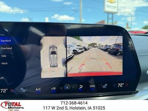 New 2026 Chevrolet Traverse LT w/ Sun and Wheel Package AWD/4WD image 25