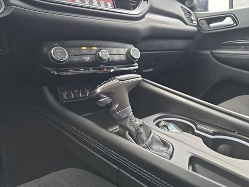 Used 2022 Dodge Durango SXT w/ Blacktop Package AWD/4WD image 35