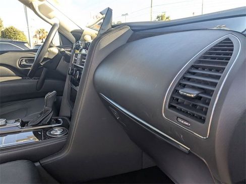 Used 2024 INFINITI QX80 Luxe image 37