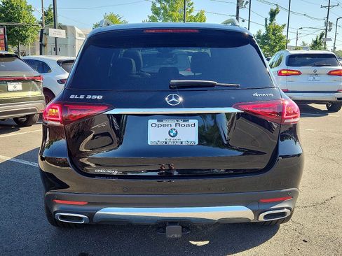 Used 2022 Mercedes-Benz GLE 350 4MATIC image 5